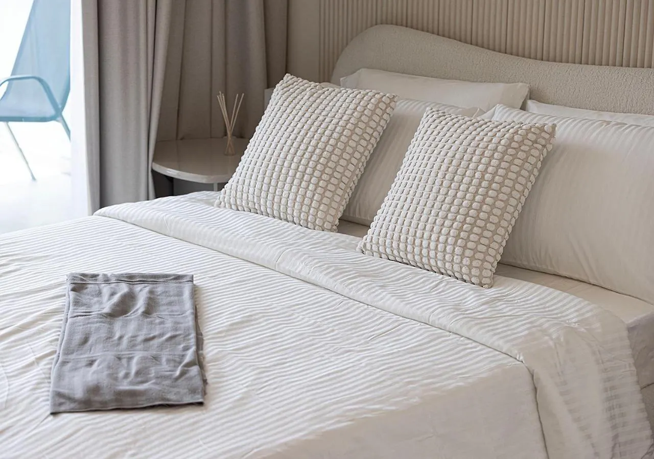 Apartment Full Burj Khalifa View - Opposite Dubai Mall Access - 8 Min Walk To Mall & Fountain - Luxury 2Br