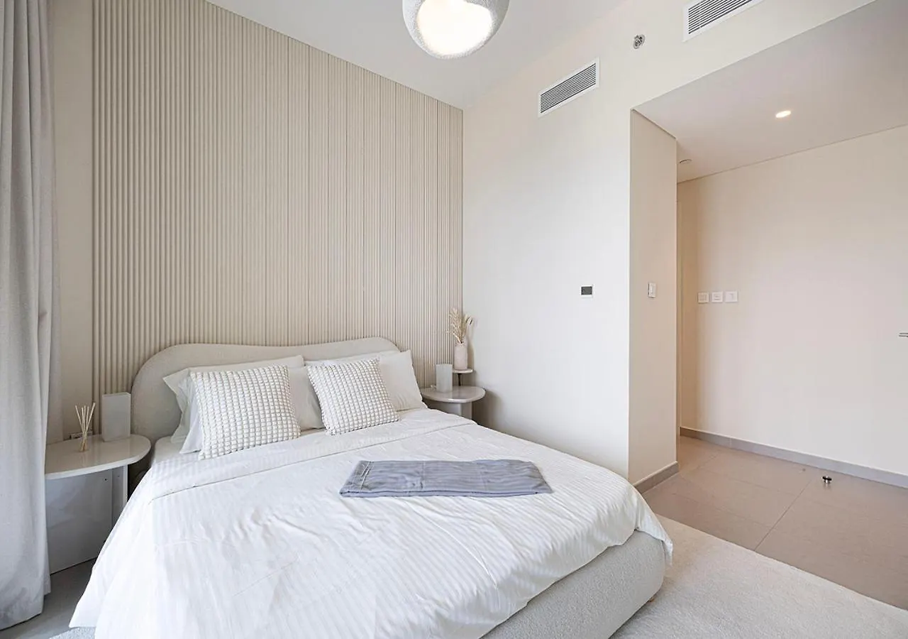 Apartment Full Burj Khalifa View - Opposite Dubai Mall Access - 8 Min Walk To Mall & Fountain - Luxury 2Br